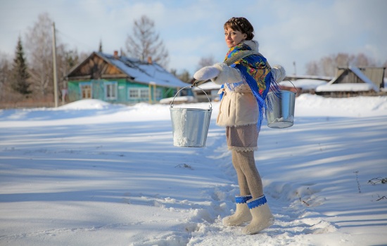 К чему снится ведро: пустое, дырявое, новое, полное воды? Основные толкования - к чему снится ведро женщине или мужчине