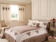 Как выбрать покрывало на кровать в спальню