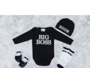 Преимущества именной одежды для детей