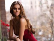 Модель из Соликамска Вика Одинцова вошла в пятерку самых сексуальных женщин