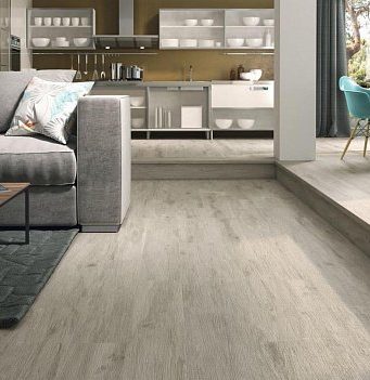 Сравнение керамогранита и керамической плитки