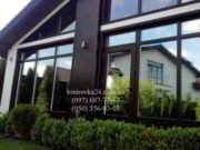 Преимущества и недостатки тонировки окон в квартирах и офисах