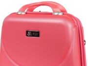 Пластиковые чемоданы: практичность, долговечность и красота