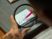 Что представляет собой почерковедческая экспертиза?