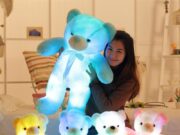 Рост популярности светящихся игрушек