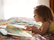 Что необходимо учесть при выборе развивающейся книги для ребенка?