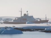 В середине января украинский ледокол отправится в Антарктиду