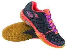 Как выбрать кроссовки для бадминтона