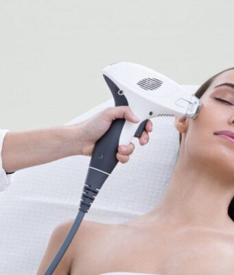 Аппаратная косметология: эффективные методы для красоты и здоровья кожи